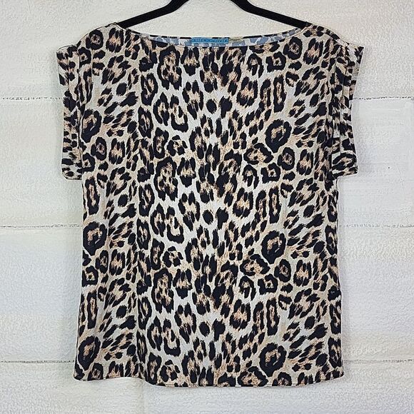 Alice + Olivia cheetah, 100% silk top. Size XS - Picture 1 of 6